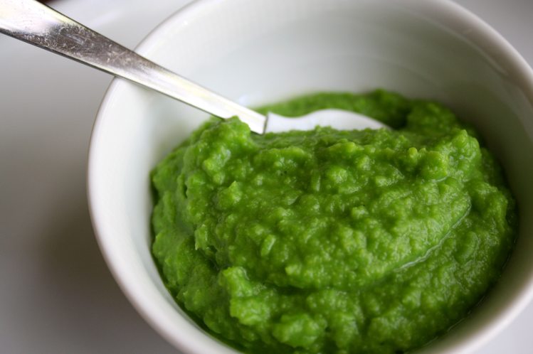 हरे मटर की प्यूरी (Pea puree) baby food